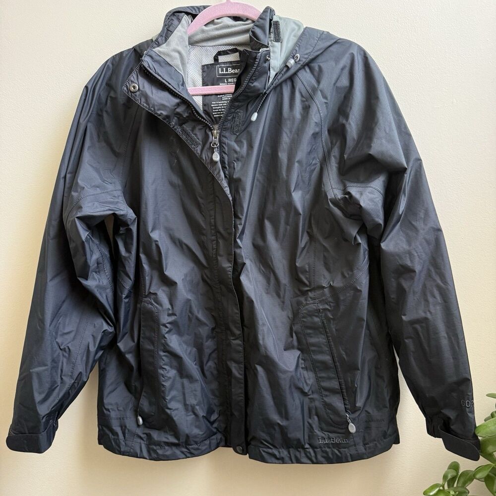 L.L. Bean Jacket Womens Black Gore-Tex Hooded Rain Waterproof Outdoor Large